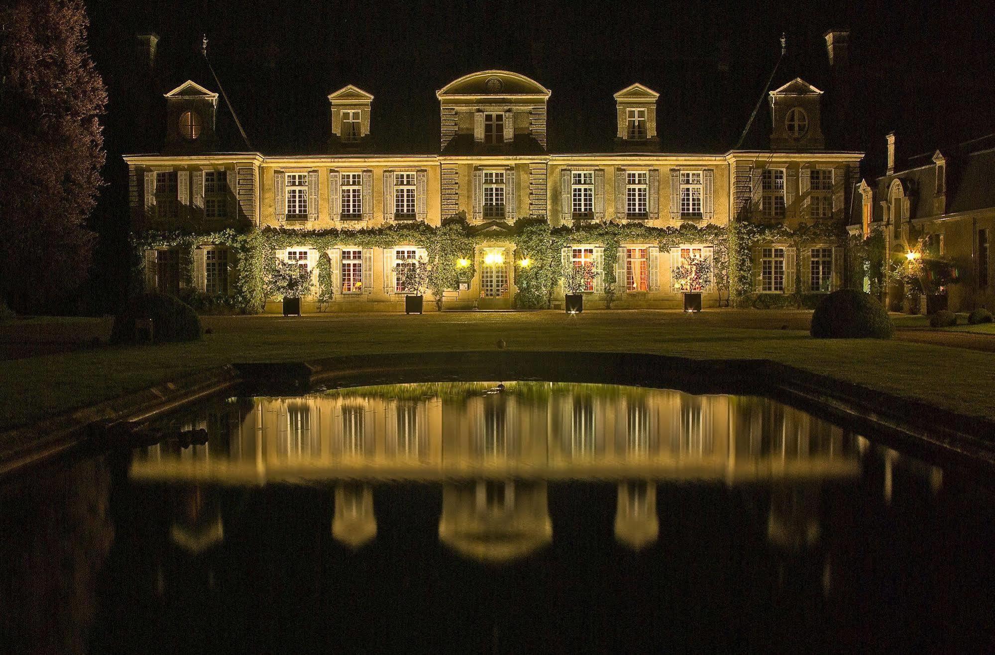 Chateau De Curzay Bagian luar foto