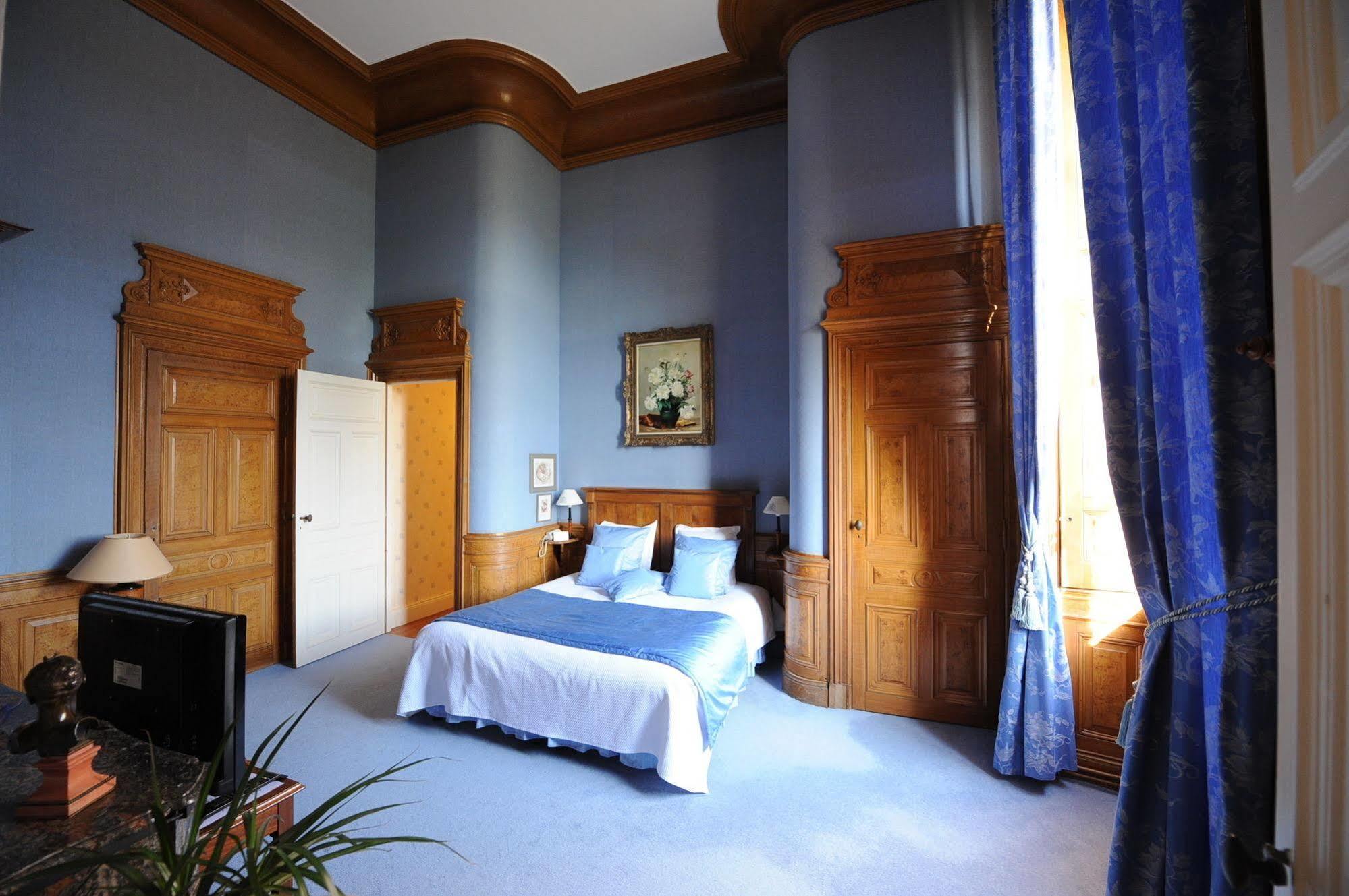Chateau De Curzay Bagian luar foto